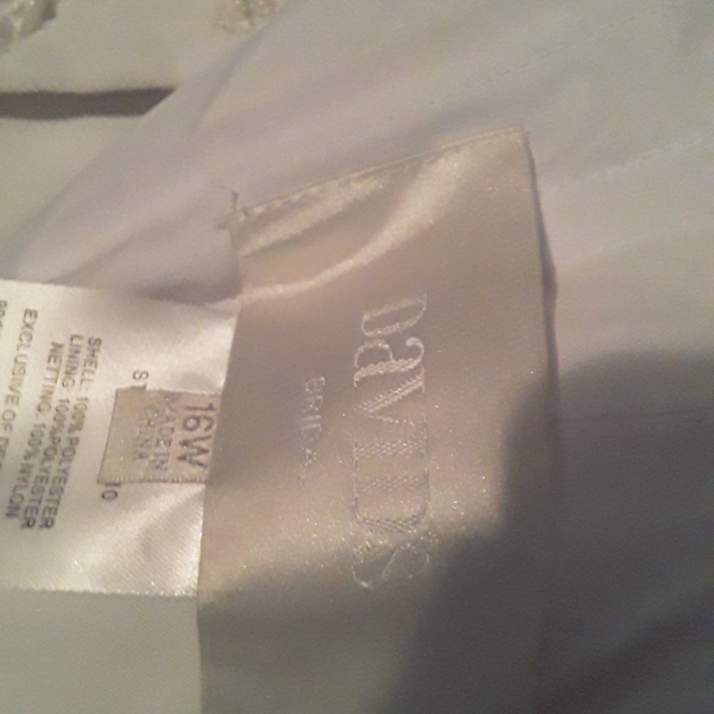 Wedding dress